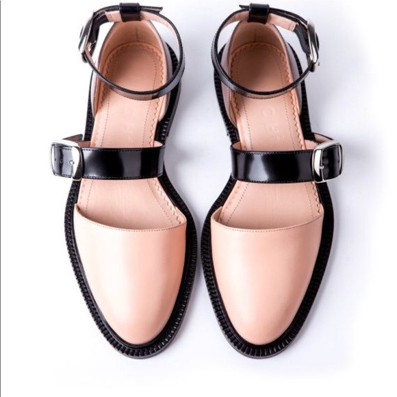 Flat nude sandals - Picture 2 of 9